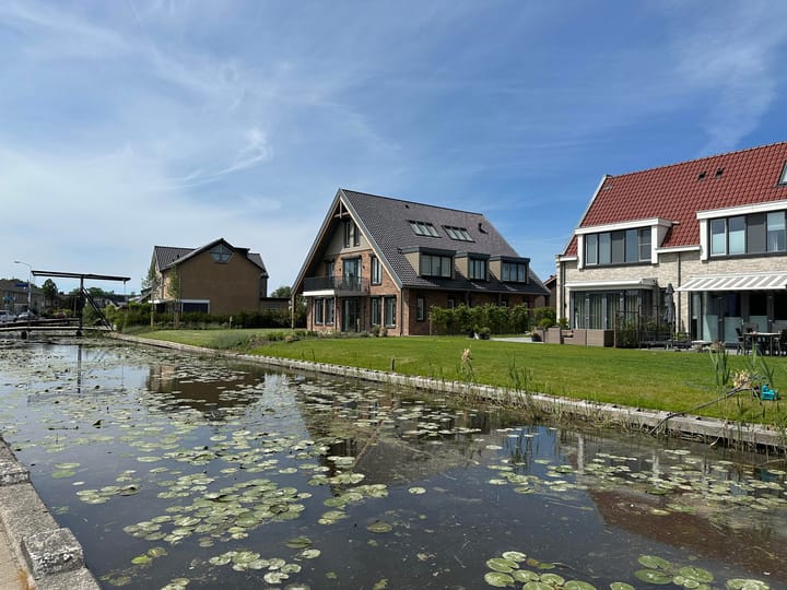 Foto 45 van Westeinderweg 11