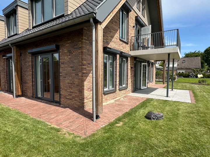 Foto 16 van Westeinderweg 11