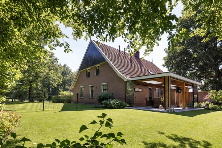 Foto 2 van Kapsweg 55