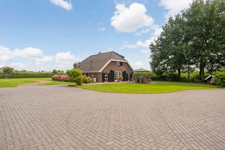 Foto 35 van L. Dolfingweg 2