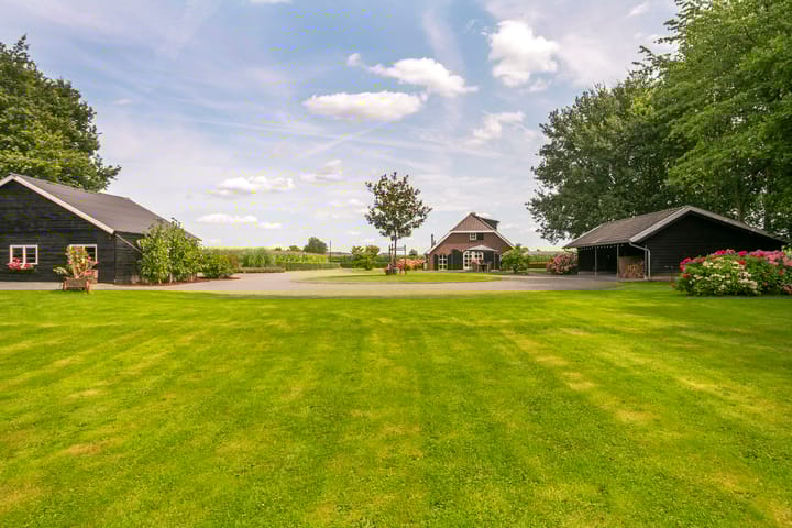 Foto 45 van L. Dolfingweg 2