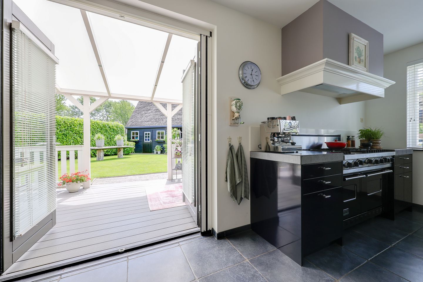 Foto 25 van Galjoen 15 2