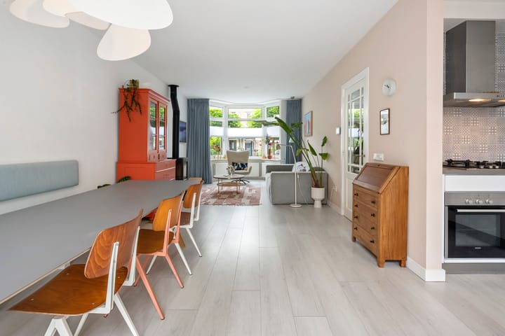 Foto 7 van Overtonstraat 24