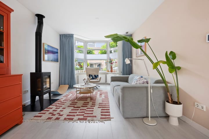 Foto 8 van Overtonstraat 24