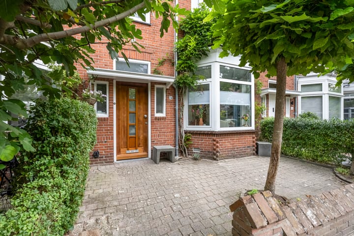 Foto 42 van Overtonstraat 24