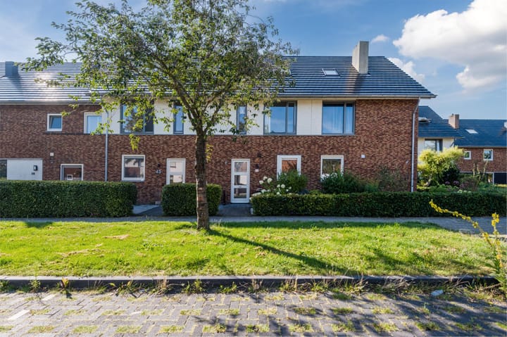 Foto 1 van Benthuislaan 43