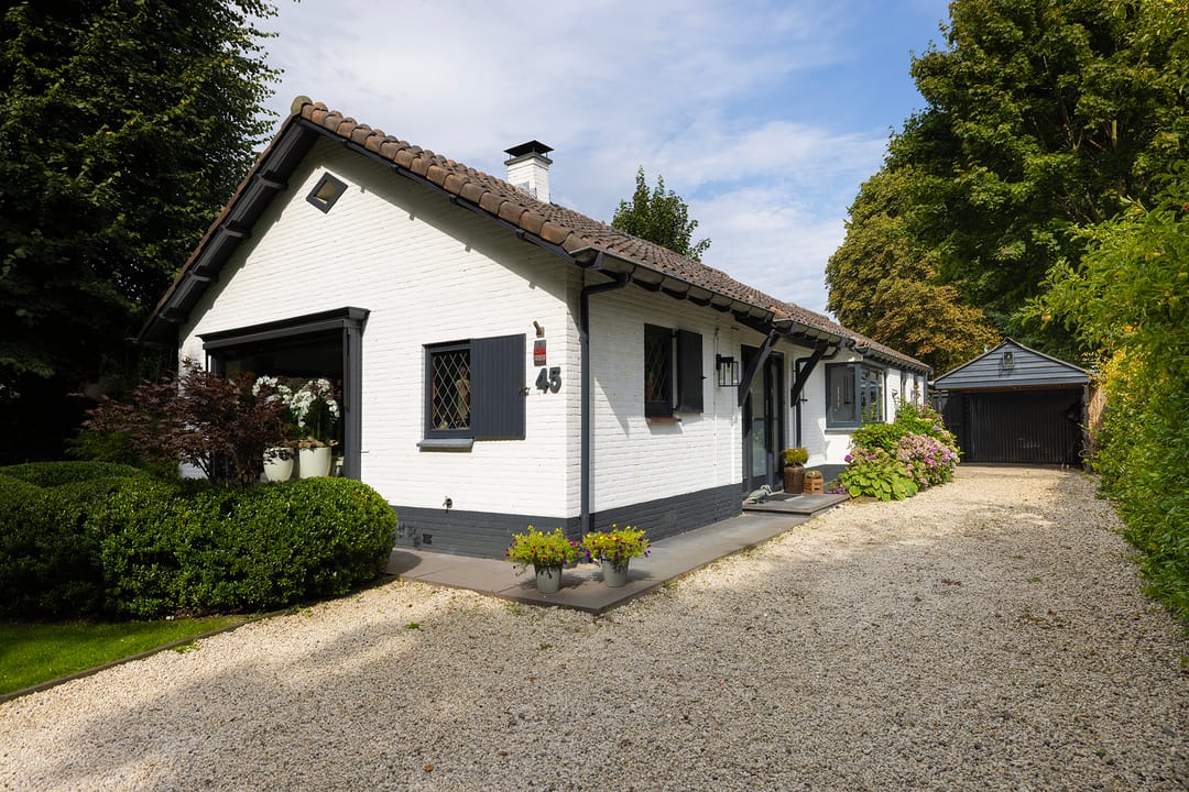 Foto 43 van F.A. Molijnlaan 45