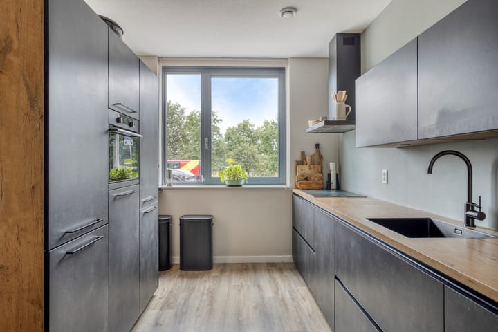 Foto 3 van Rijstpellerij 12