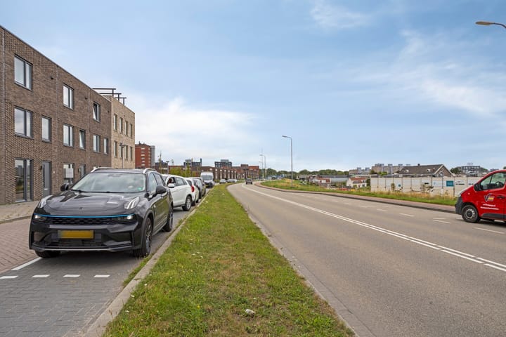 Foto 37 van Rijstpellerij 12