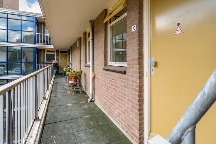 Foto 29 van Terpmeent 23