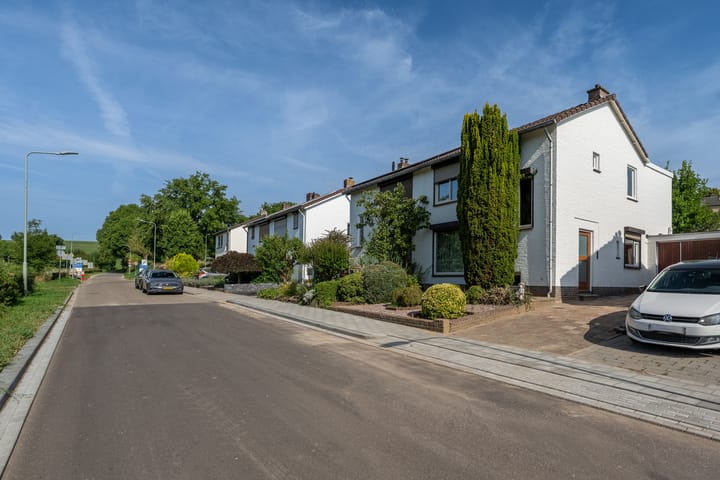 Foto 24 van Stampstraat 113