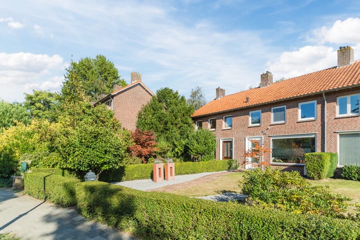 Foto 2 van Vijverweg 14