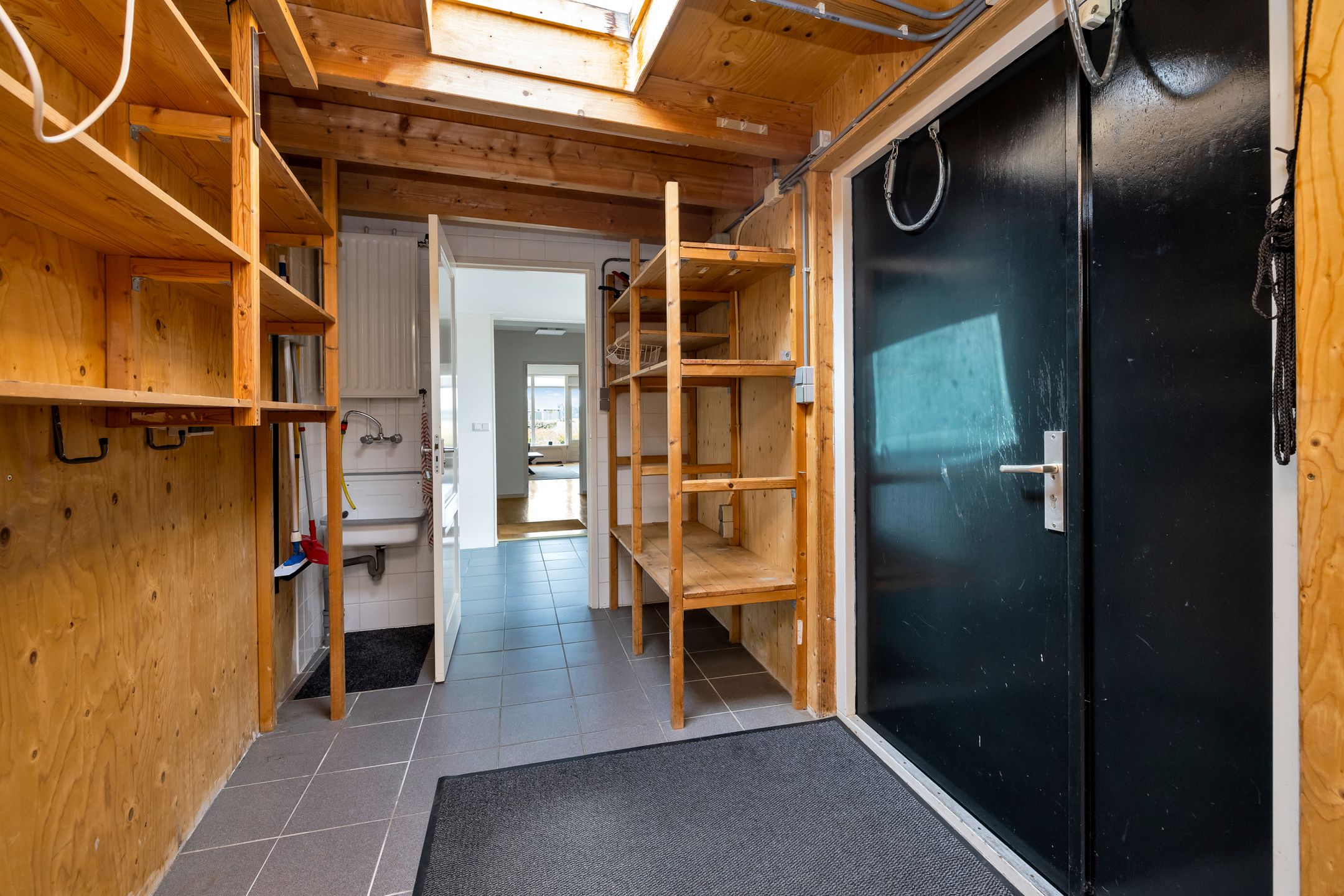 Photo 42 of Dorusakker 16