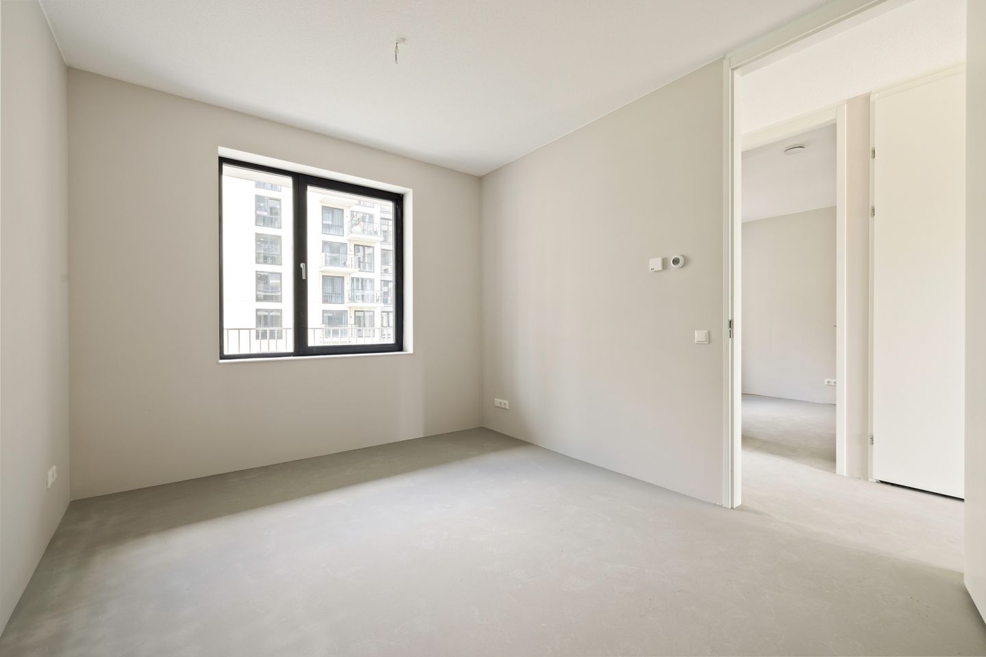 Foto 25 van Mies van der Rohestraat 245