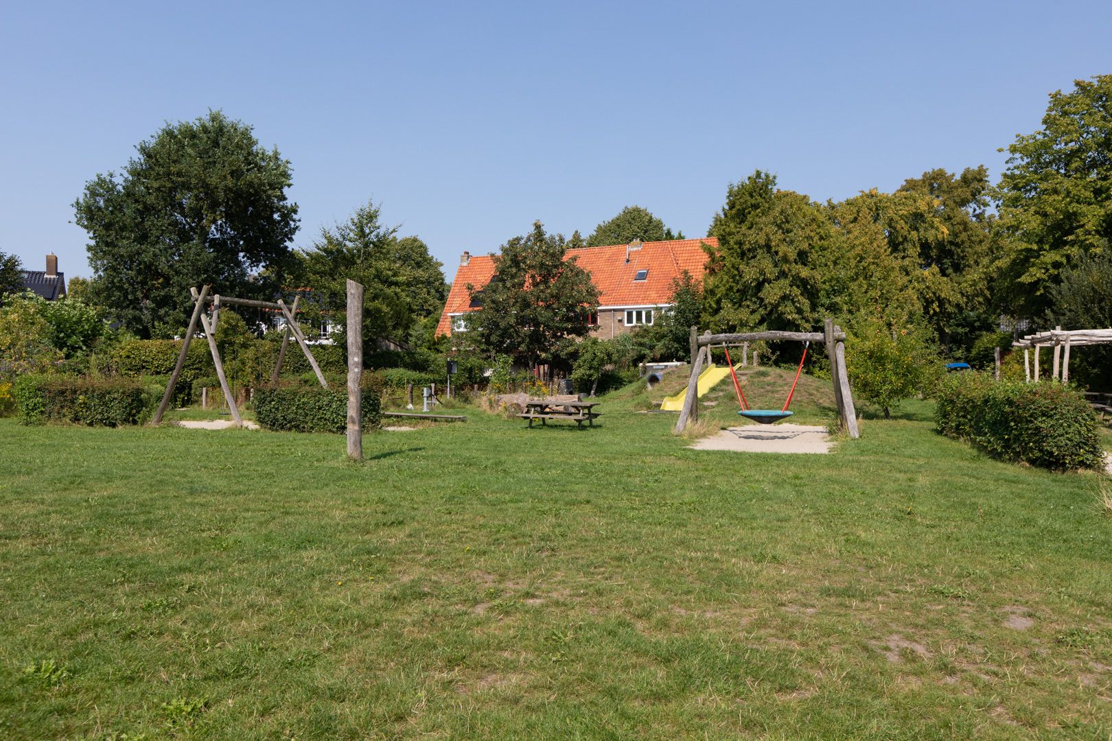 Foto 33 van Iepenlaan 10