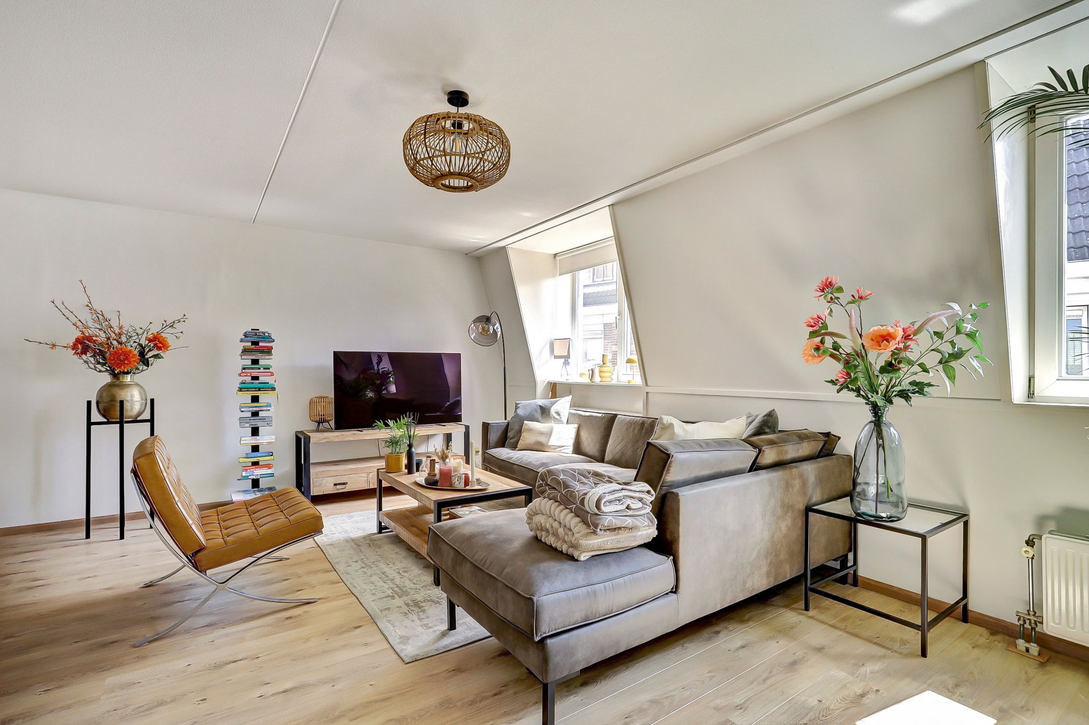 Photo 12 of Graaf van Burenstraat 2-F41