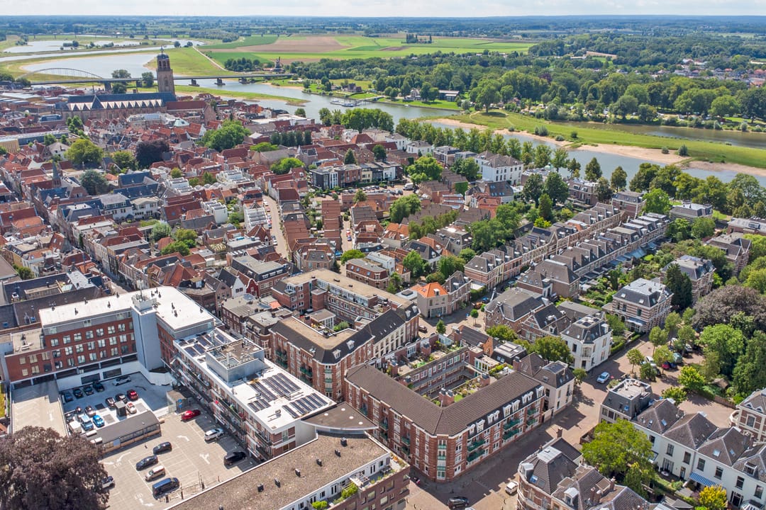 Photo 26 of Graaf van Burenstraat 2-F41