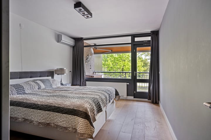 Foto 36 van Veldmaarschalk Montgomerylaan 165