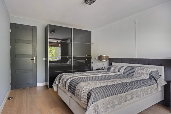 Foto 37 van Veldmaarschalk Montgomerylaan 165