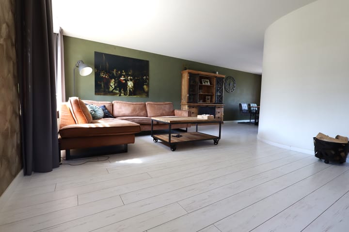 Foto 3 van Bosboomplantsoen 44