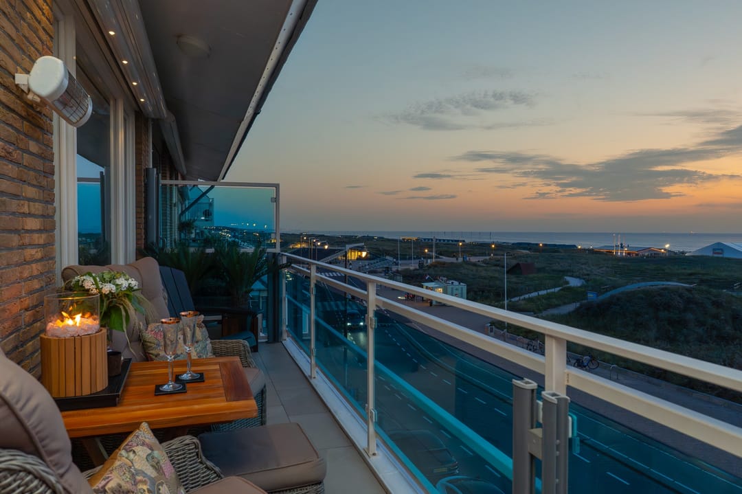 Photo 41 of Boulevard 62