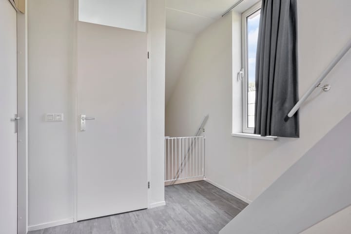 Foto 24 van Meester Happensoenlaan 47