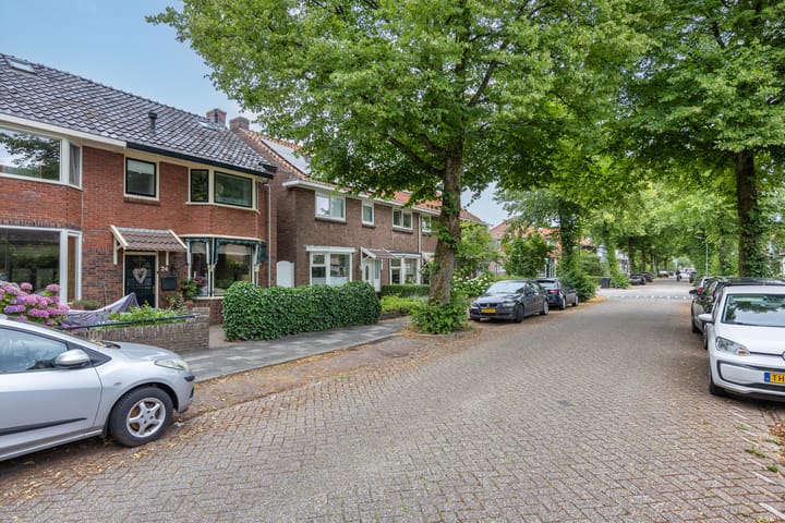 Photo 5 of Vincent van Goghstraat 24