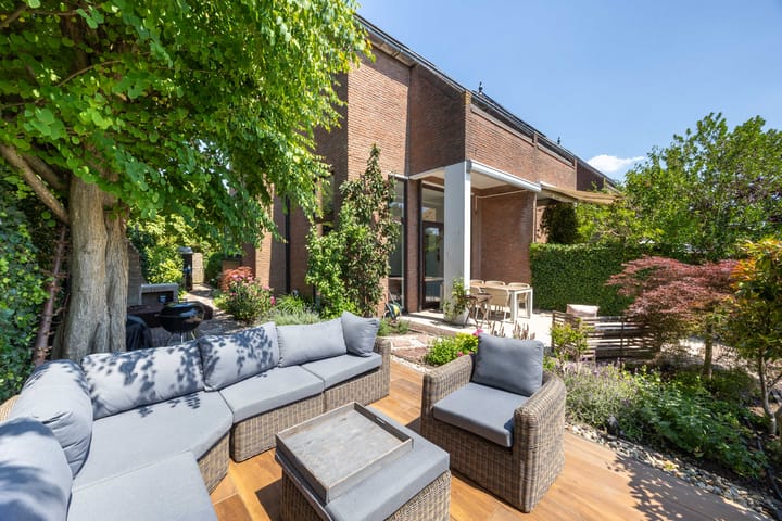 Foto 15 van Abraham Kuyperplein 14