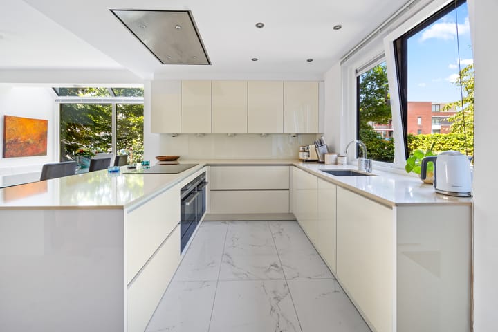 Foto 24 van Abraham Kuyperplein 14