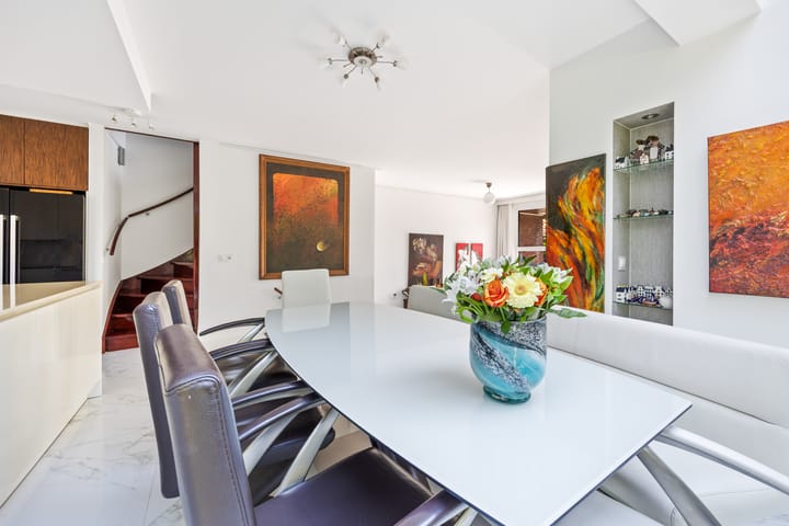 Foto 26 van Abraham Kuyperplein 14