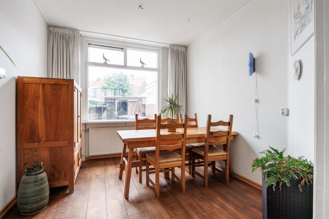 Photo 13 of Eksterstraat 6