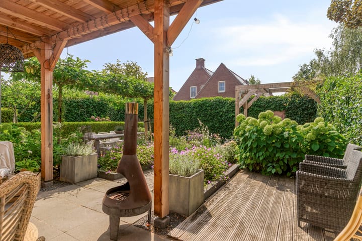 Photo 37 of Vlutterven 25