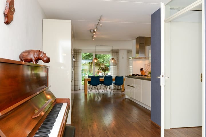 Foto 11 van Eendekroos 100