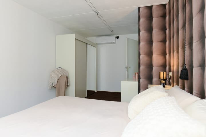 Foto 42 van Eendekroos 100