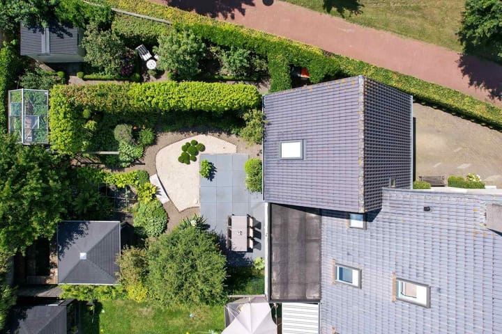 Foto 49 van Eendekroos 100