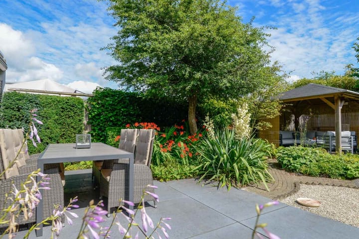 Foto 59 van Eendekroos 100