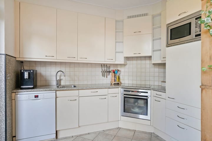 Foto 7 van Brederostraat 79