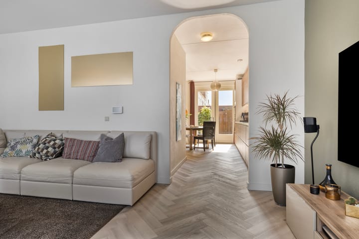 Foto 13 van Hazerswoudestraat 7