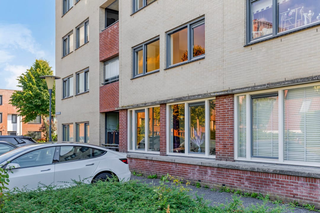 Foto 32 van Hazerswoudestraat 7