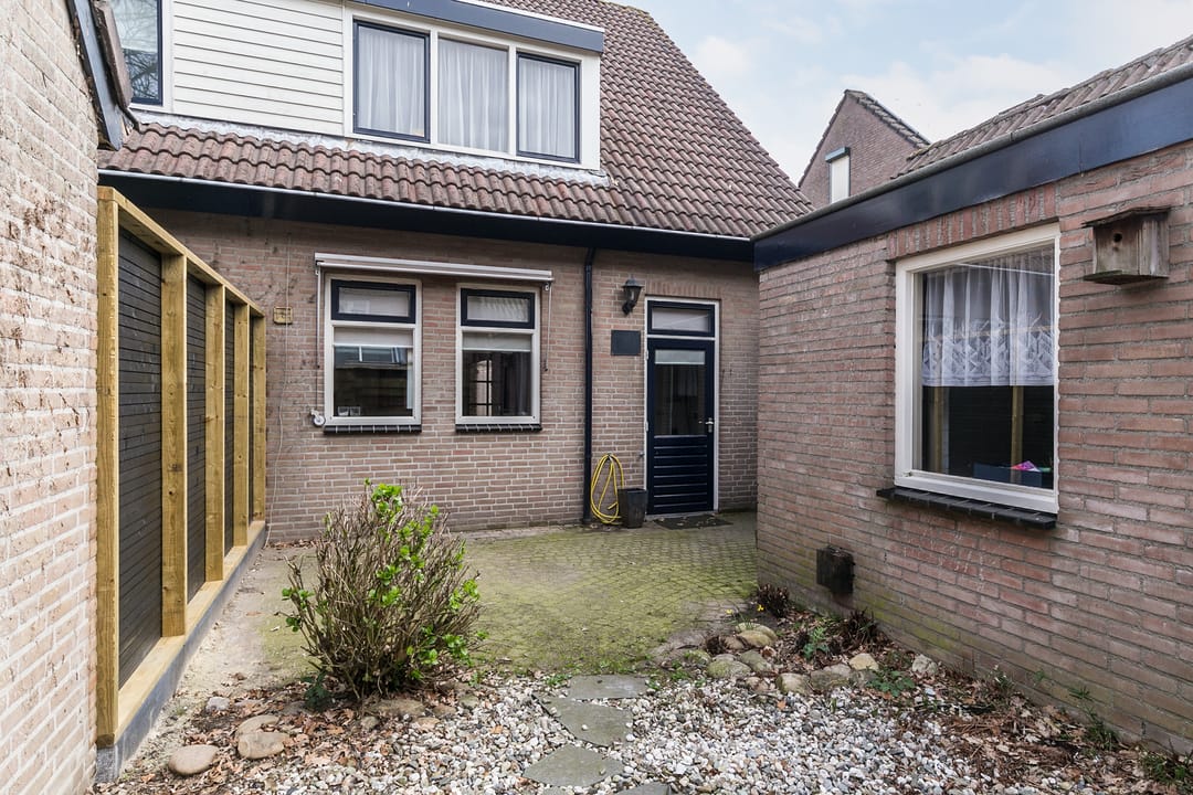 Foto 41 van Irenestraat 21