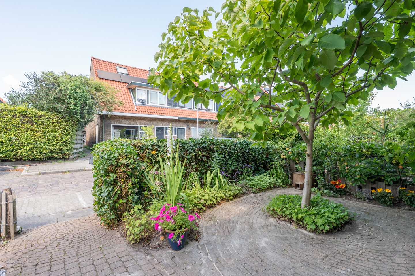 Photo 35 of Rijnstraat 35