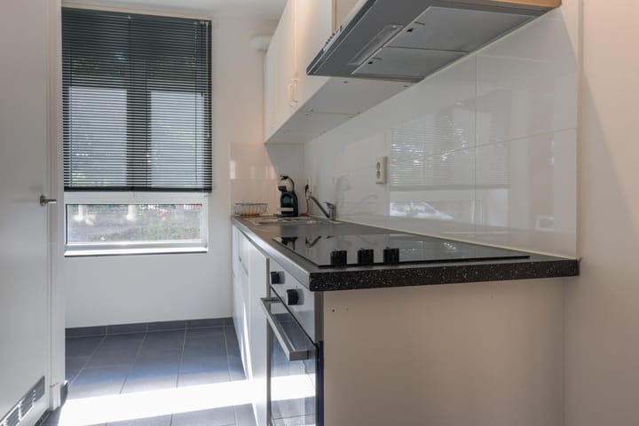 Photo 13 of Sint Angelastraat 20