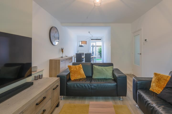 Photo 6 of Sint Angelastraat 20