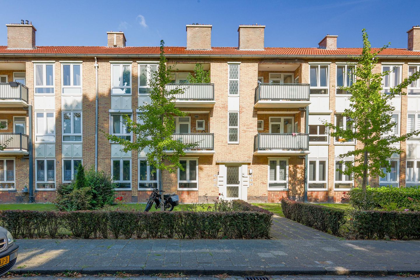 Foto 1 van Sint Angelastraat 20