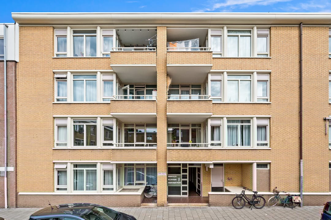 Photo 1 of Bakkersstraat 299