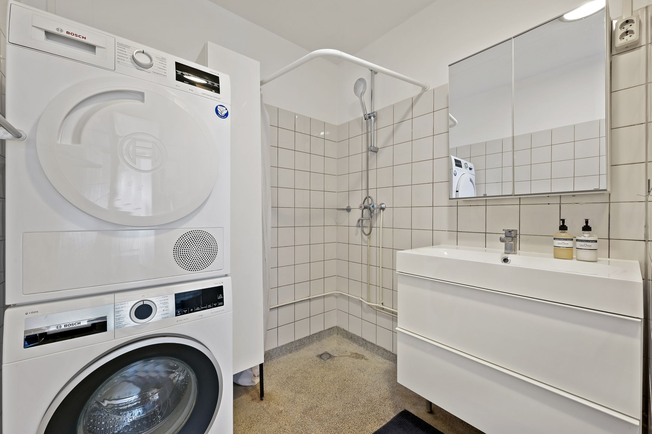 Photo 24 of Bakkersstraat 299