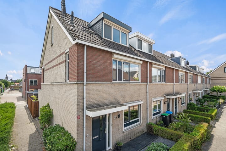 Van Hulststraat 43