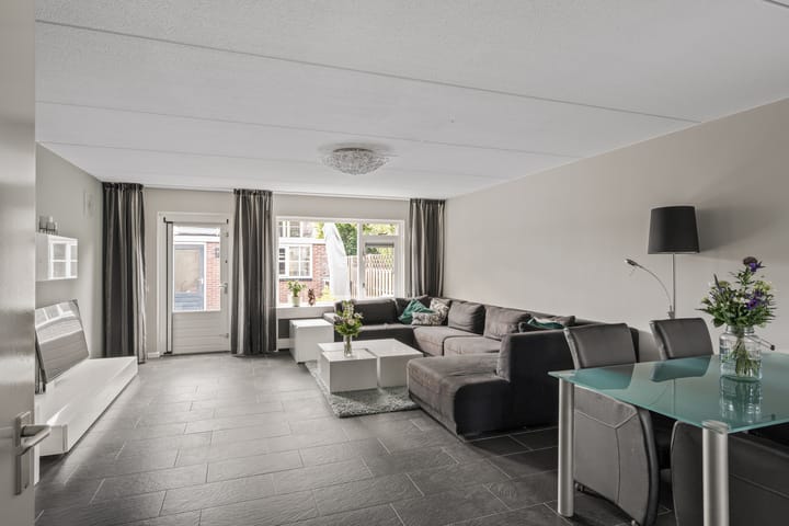 Foto 5 van Van Hulststraat 43