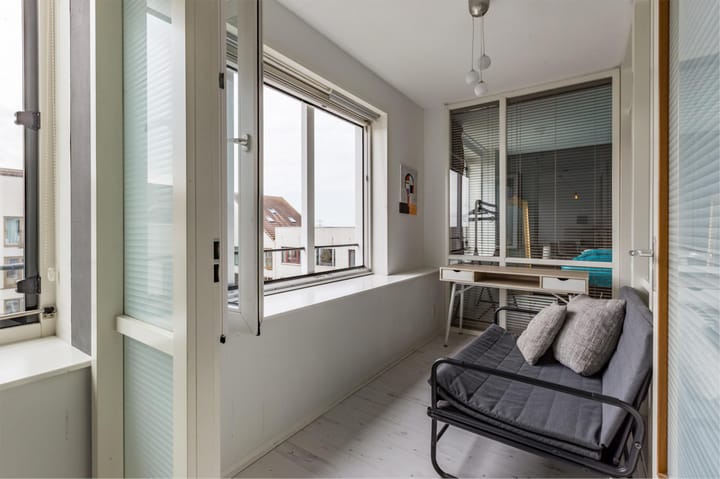 Foto 3 van Johan van der Keukenstraat 50