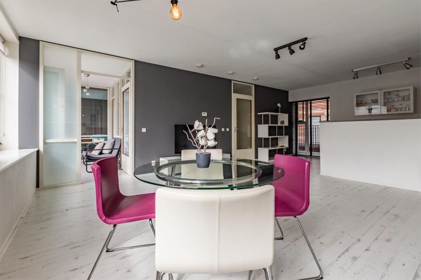 Foto 5 van Johan van der Keukenstraat 50